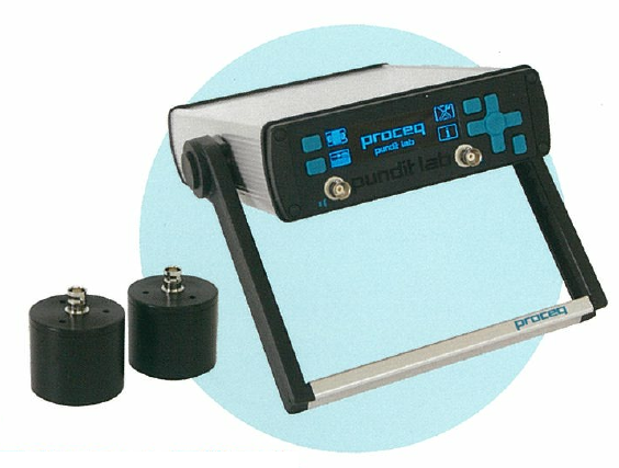 超音波試験機 パンジット lab+ (コンクリート・木材などの品質管理)