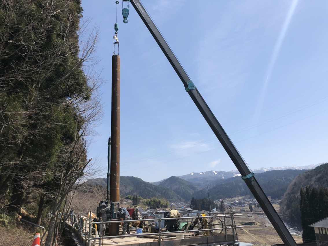 JFEの地すべり抑止杭 (災害復旧工事など)
