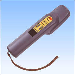 ハンディタイプ金属探知器 MDS-100V
